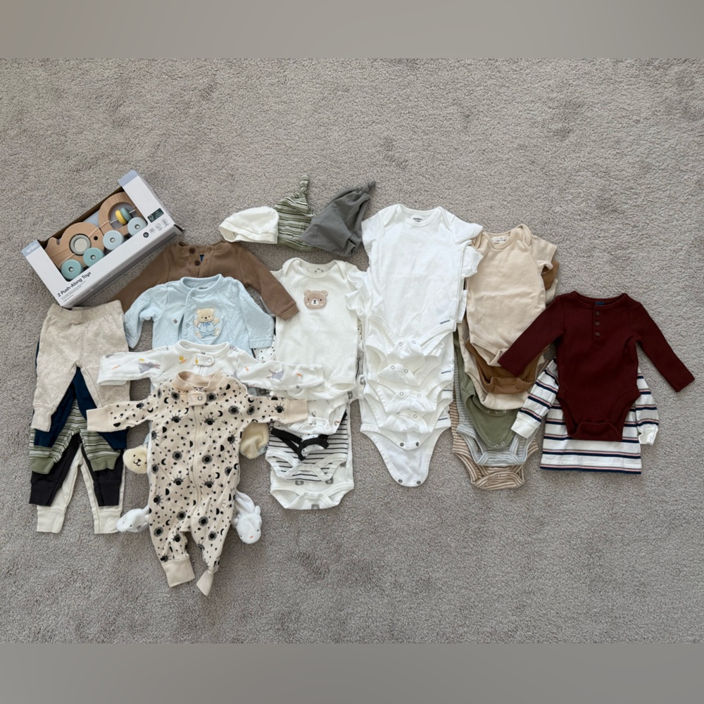 Baby 0-3 Month Bundle Neutral Lot